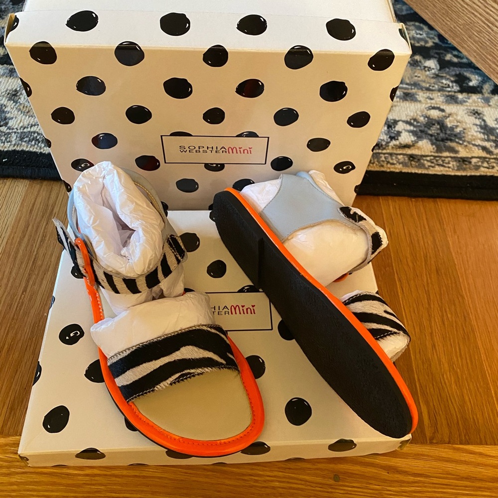 New in Box Sophia Webster Girls Sandals
